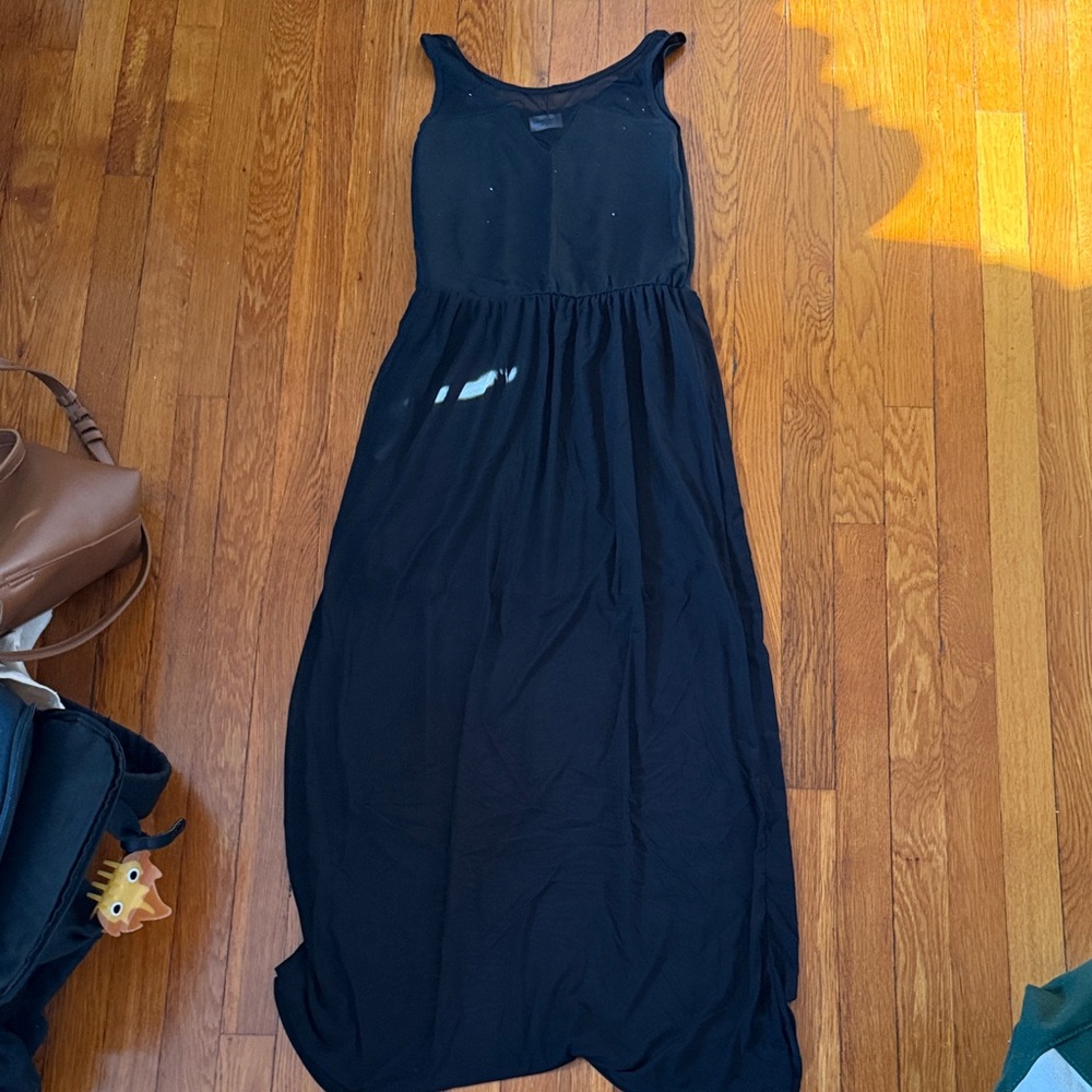 La Hearts Black Sleeveless Maxi Dress
